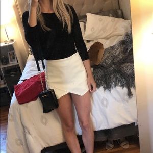 White envelope skort